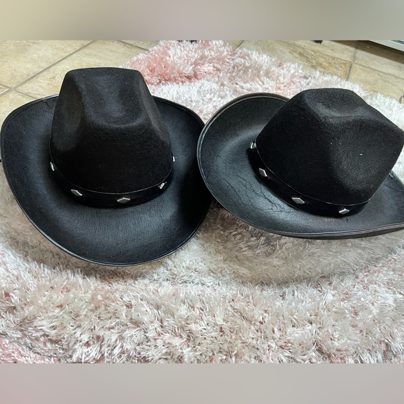 Amazon Accessories - 🖤🤠 2x Black Cowboy Hats (Unisex) 🤠